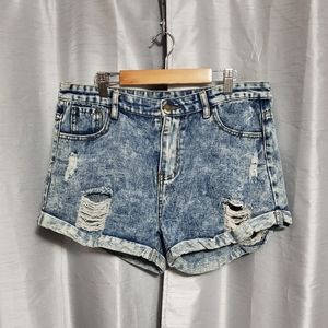 SHEIN • Acid Wash Jean Shorts